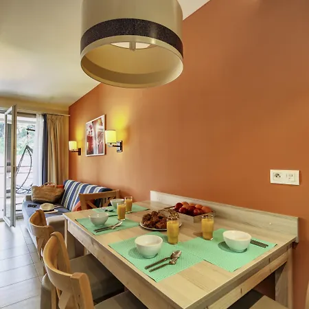 Pierre & Premium Julia Augusta Aparthotel 4*