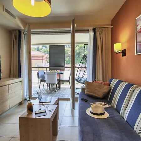 Pierre & Premium Julia Augusta Aparthotel 4*